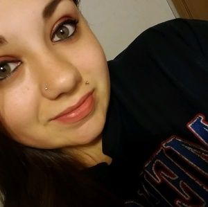 Meet your Posher, Gabrielle